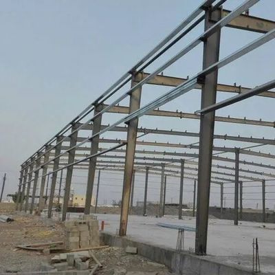 प्री-एसेम्बल/प्रिफैब उच्च गुणवत्ता वाली स्टील लंबी अवधि वाली स्टील फ्रेम स्टील संरचना गोदाम