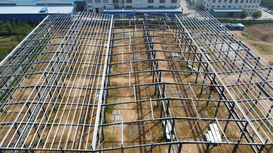 4000m2 पूर्वनिर्मित इस्पात संरचना गोदाम एच अनुभाग इस्पात