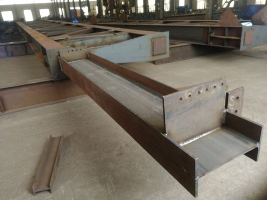 एच-सेक्शन बीम के साथ पूर्व-इंजीनियर स्टील संरचना कार्यशाला