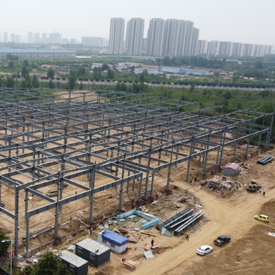 ASTM A36 हल्का स्टील संरचना गोदाम 50 साल का जीवनकाल