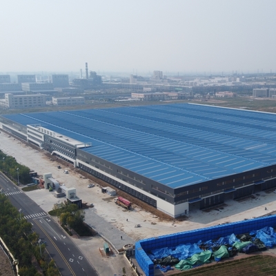 Q235B Q355B H-सेक्शन फ्रेम के साथ पूर्वनिर्मित स्टील संरचना गोदाम