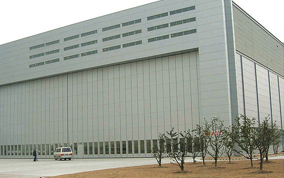 Q235B Q355B ASTM A36 स्टील के साथ स्टील स्ट्रक्चर एयरक्राफ्ट हैंगर